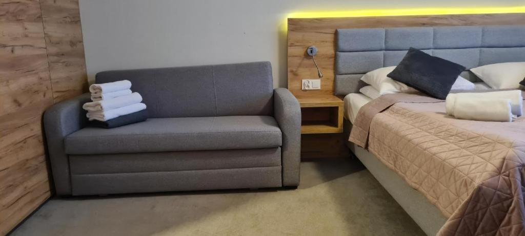 Aparthotel Apartamenty Czarna Gora 217 Сенна Экстерьер фото